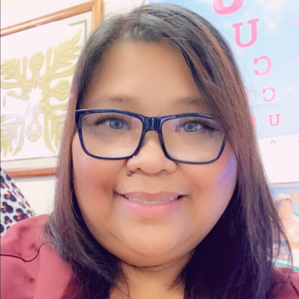 Meet your Posher, Imelda
